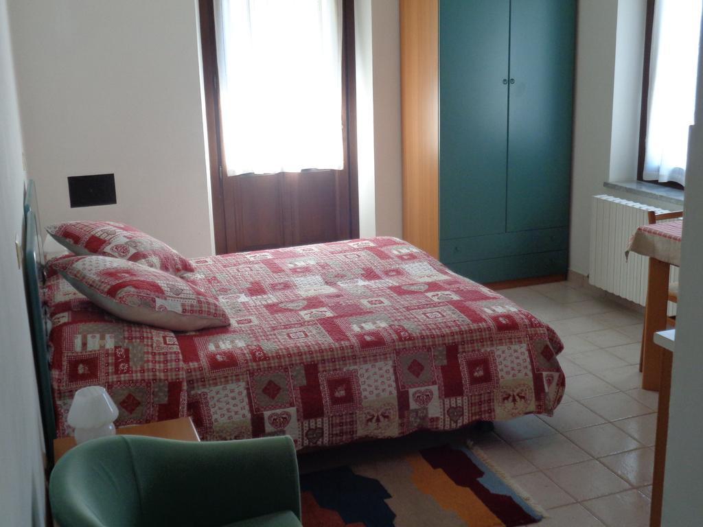 Hotel Mont Gele Ollomont Zimmer foto