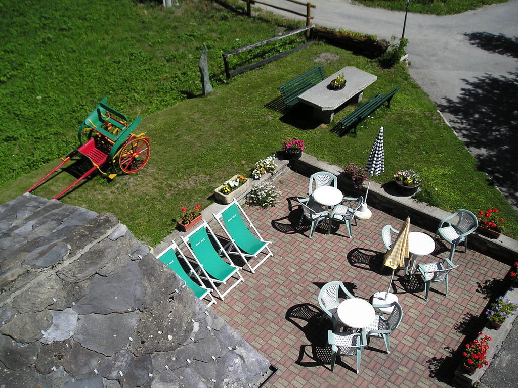 Hotel Mont Gele Ollomont Exterior foto