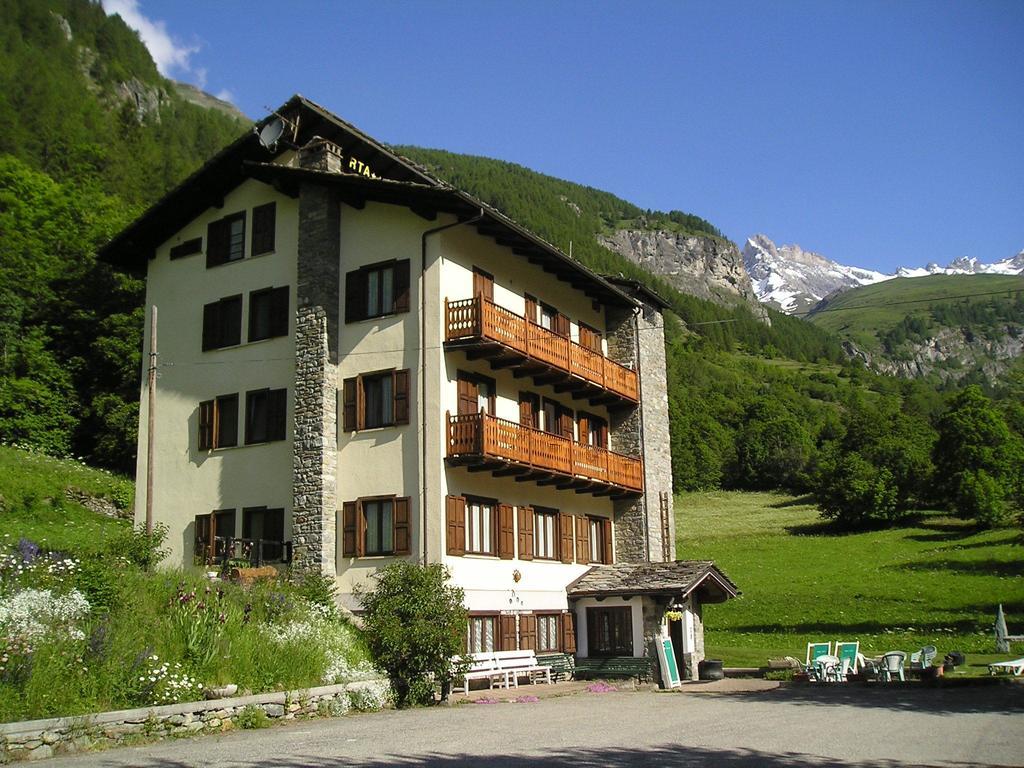Hotel Mont Gele Ollomont Exterior foto
